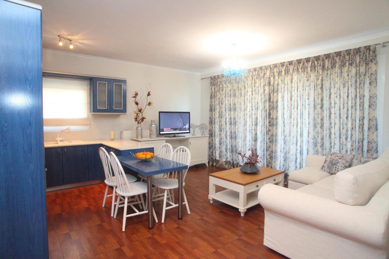 Pirofani Villa Apartments Apolpaina 外观 照片