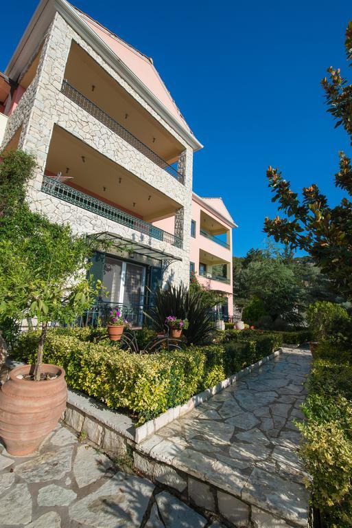 Pirofani Villa Apartments Apolpaina 外观 照片